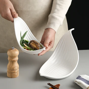 Керамическая тарелка в форме листа Zong Креативная Простая белая Специальная форма Для приготовления холодных блюд, сервировки Обеденных тарелок, специальной посуды